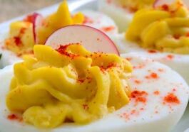 deviled eggs recipe with yellow mustard-min