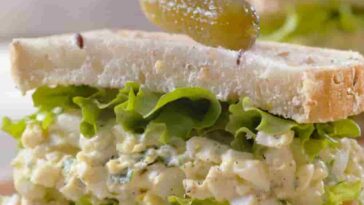 Egg salad sandwich recipe with pickles